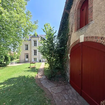 De Charme Le Quatre Feuilles * Montournais