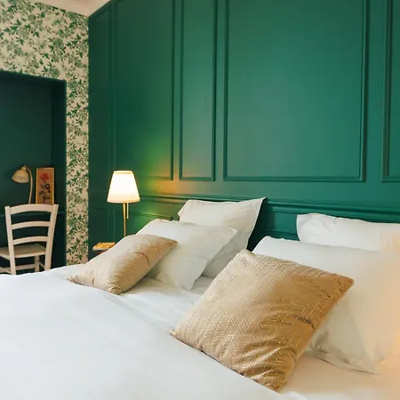 De Charme Le Quatre Feuilles