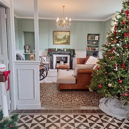 De Charme Le Quatre Feuilles